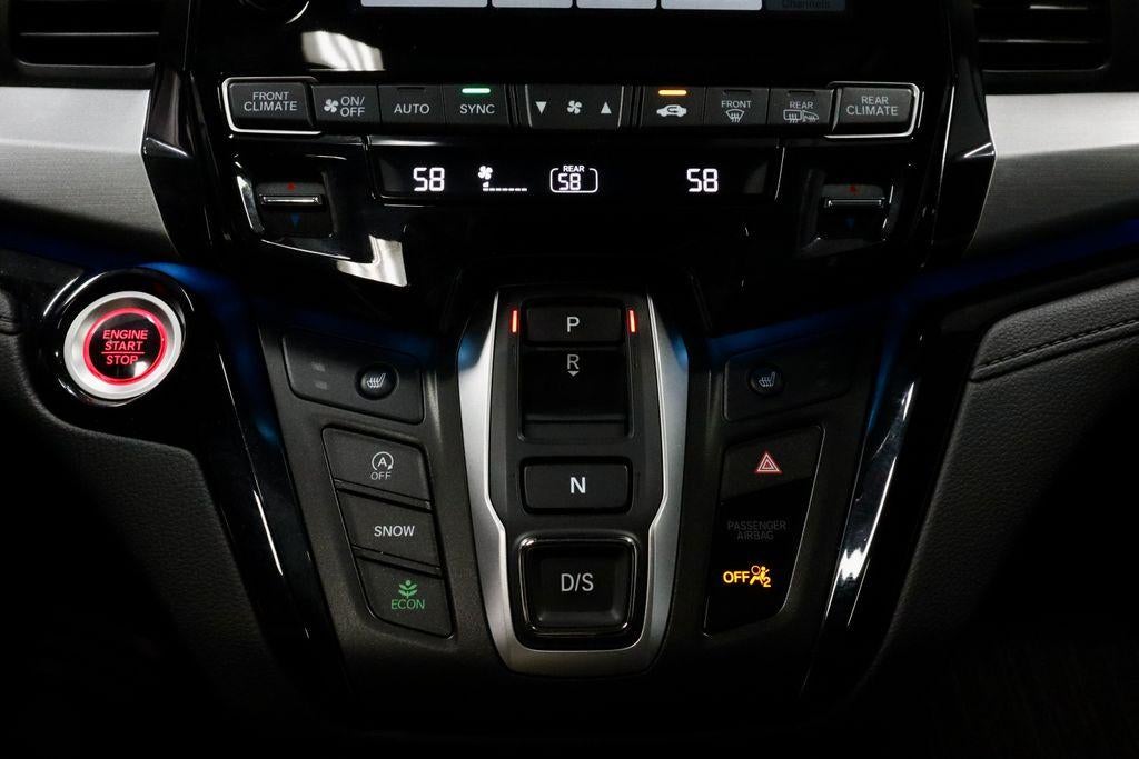 2024 Honda Odyssey Touring Auto