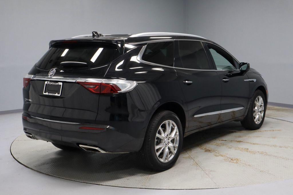 2023 Buick Enclave Essence AWD