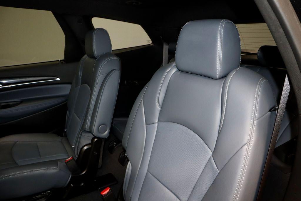 2023 Buick Enclave Essence AWD