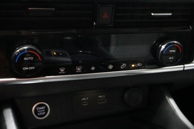 2022 Nissan Rogue AWD SV