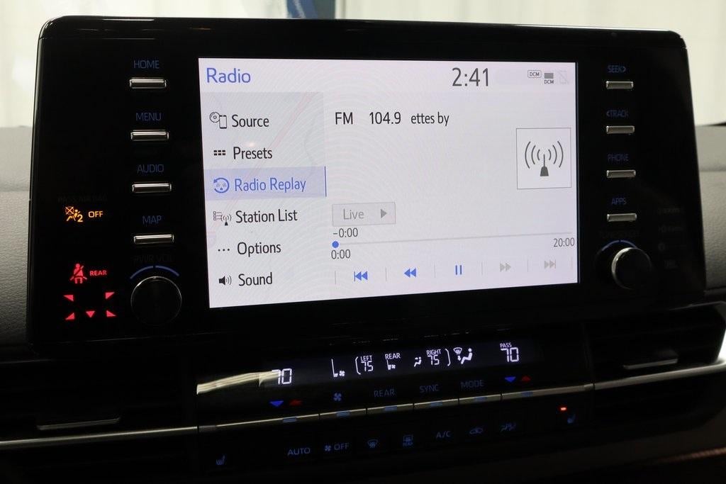 2022 Toyota Sienna XLE AWD 7-Passenger (Natl)