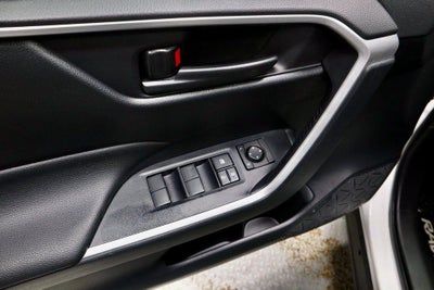 2019 Toyota RAV4 LE AWD (Natl)