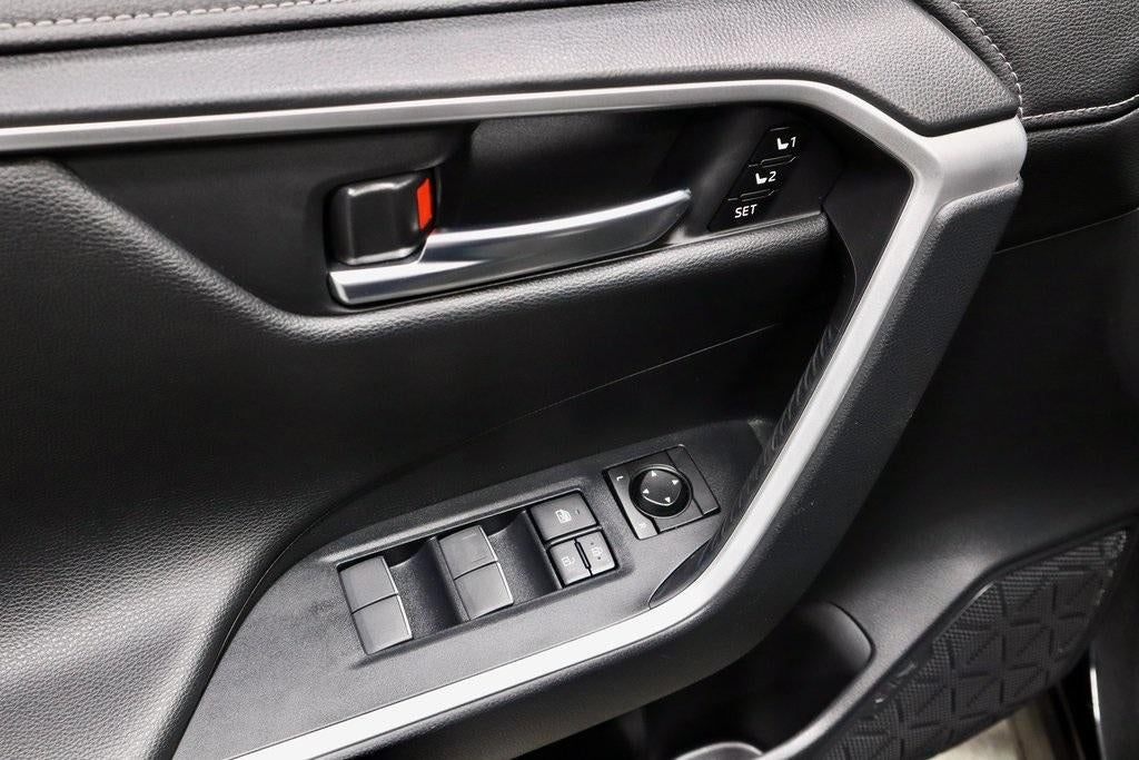 2019 Toyota RAV4 Limited AWD (GS)