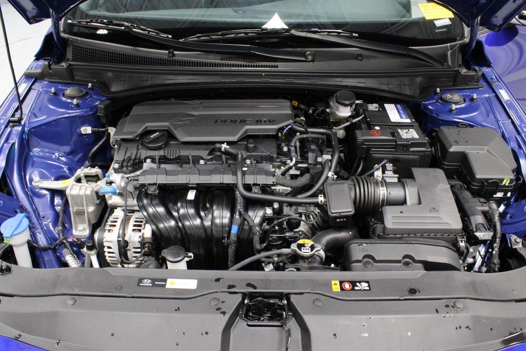 2025 Hyundai ELANTRA SEL Sport IVT
