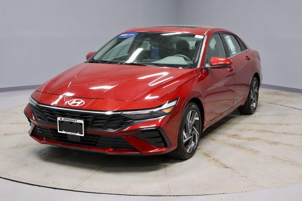 2025 Hyundai ELANTRA SEL Convenience IVT