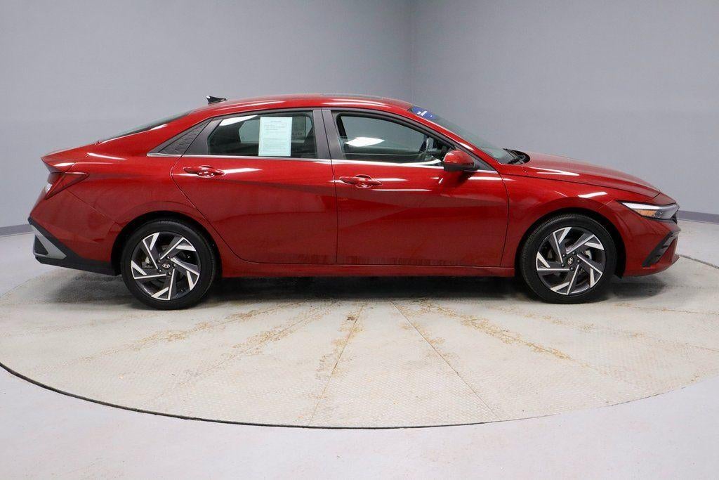 2025 Hyundai ELANTRA SEL Convenience IVT