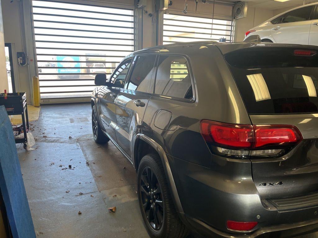 2020 Jeep Grand Cherokee Altitude