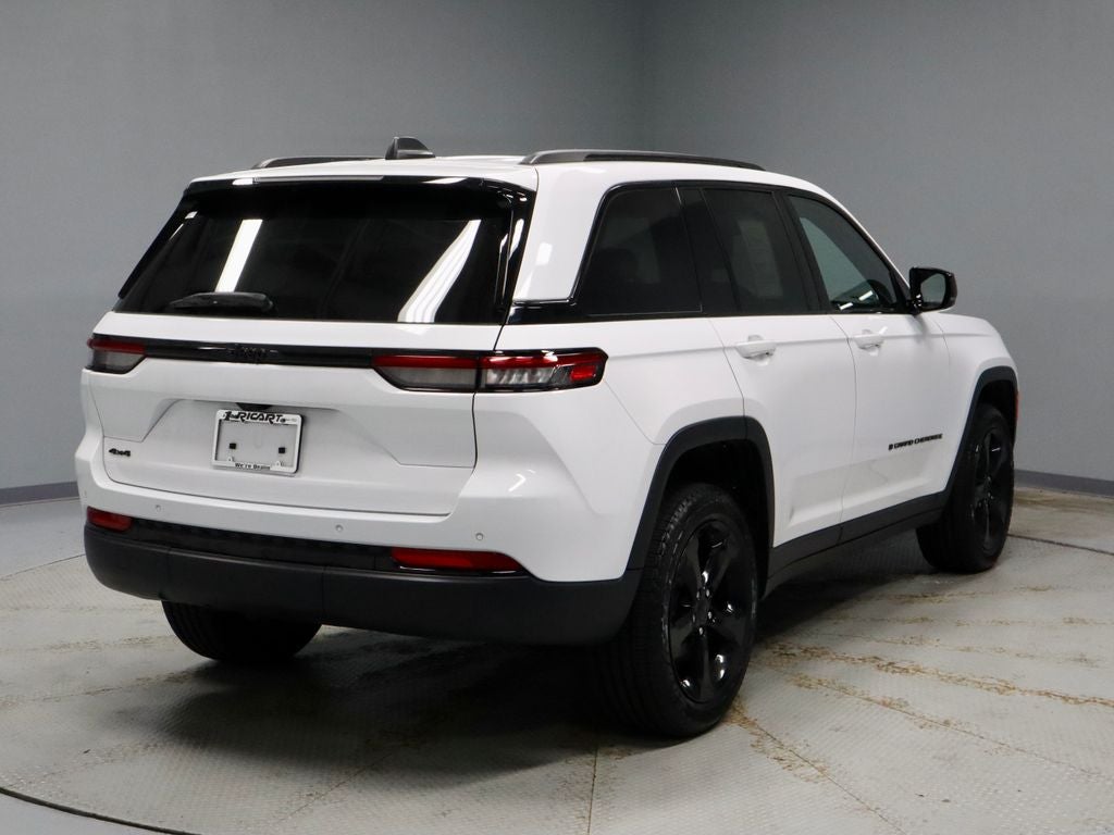 2024 Jeep Grand Cherokee Altitude
