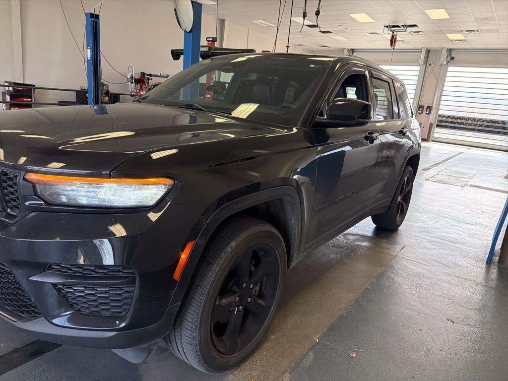 2023 Jeep Grand Cherokee Altitude