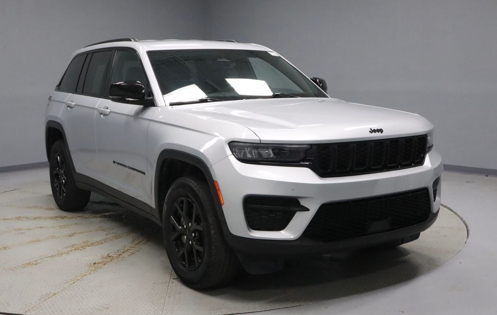 2024 Jeep Grand Cherokee Altitude