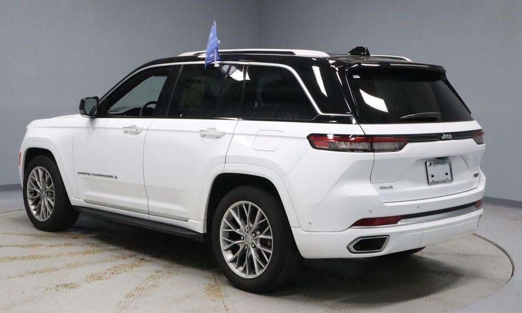 2023 Jeep Grand Cherokee Summit