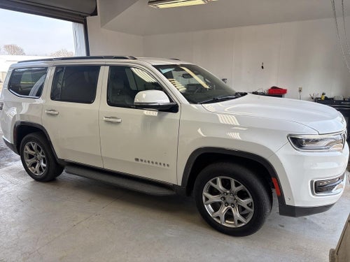 2022 Jeep Wagoneer Series II