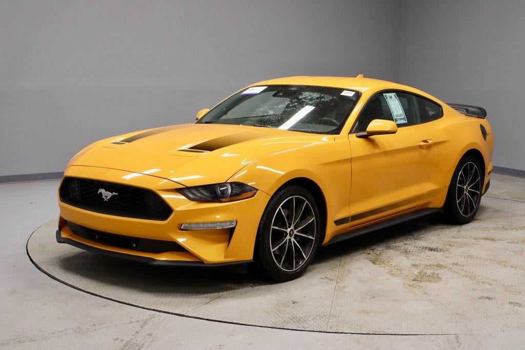 2022 Ford Mustang EcoBoost