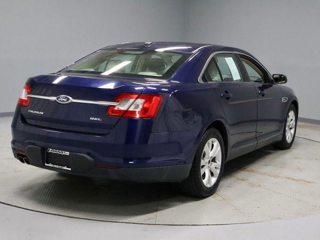 2011 Ford Taurus SEL