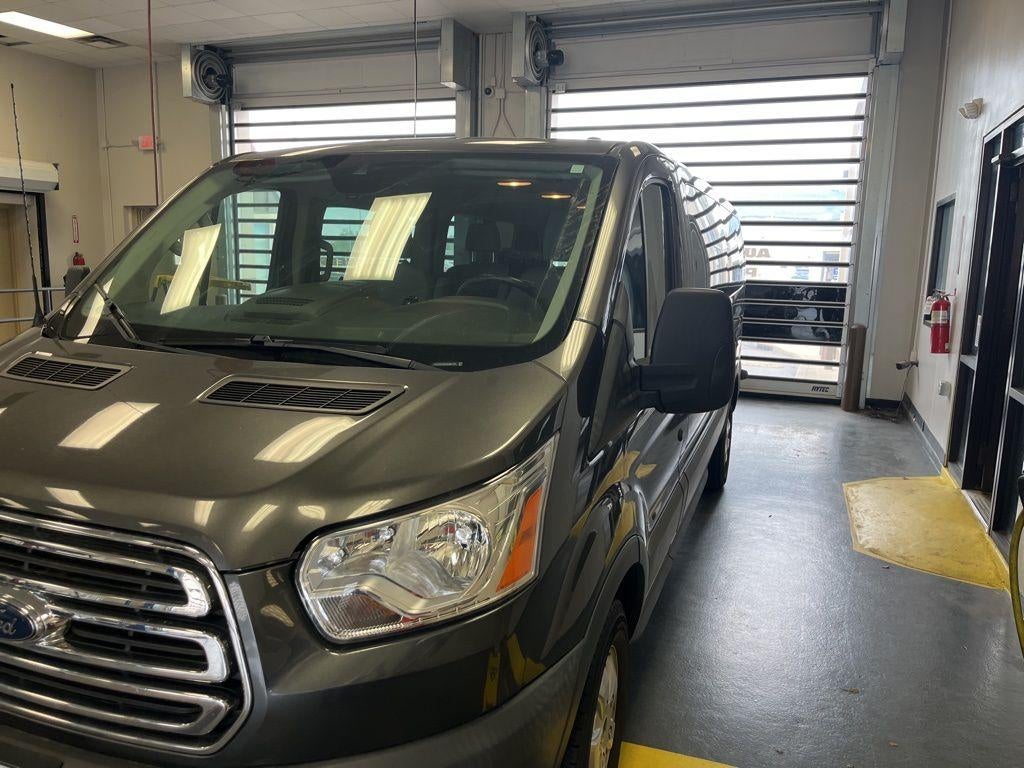 2018 Ford Transit Passenger Wagon XLT