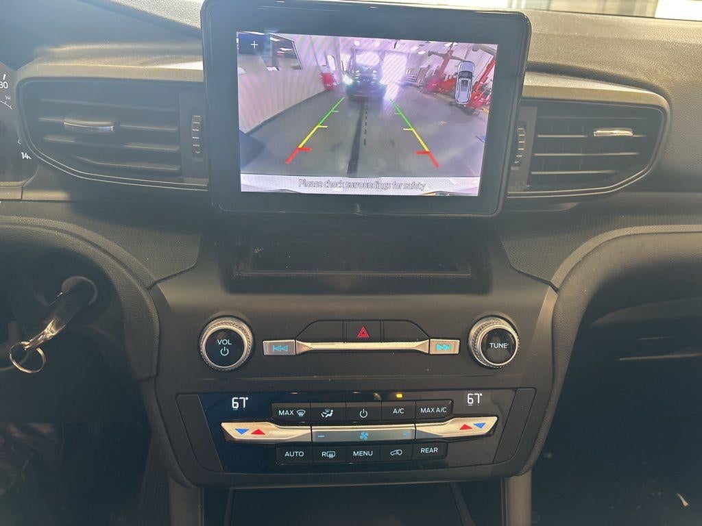 2020 Ford Explorer Base