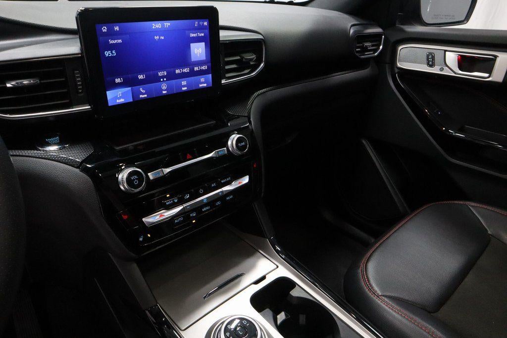 2024 Ford Explorer ST-Line