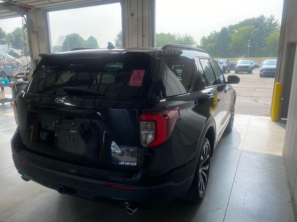 2022 Ford Explorer ST-Line