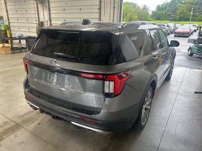 2025 Ford Explorer Platinum