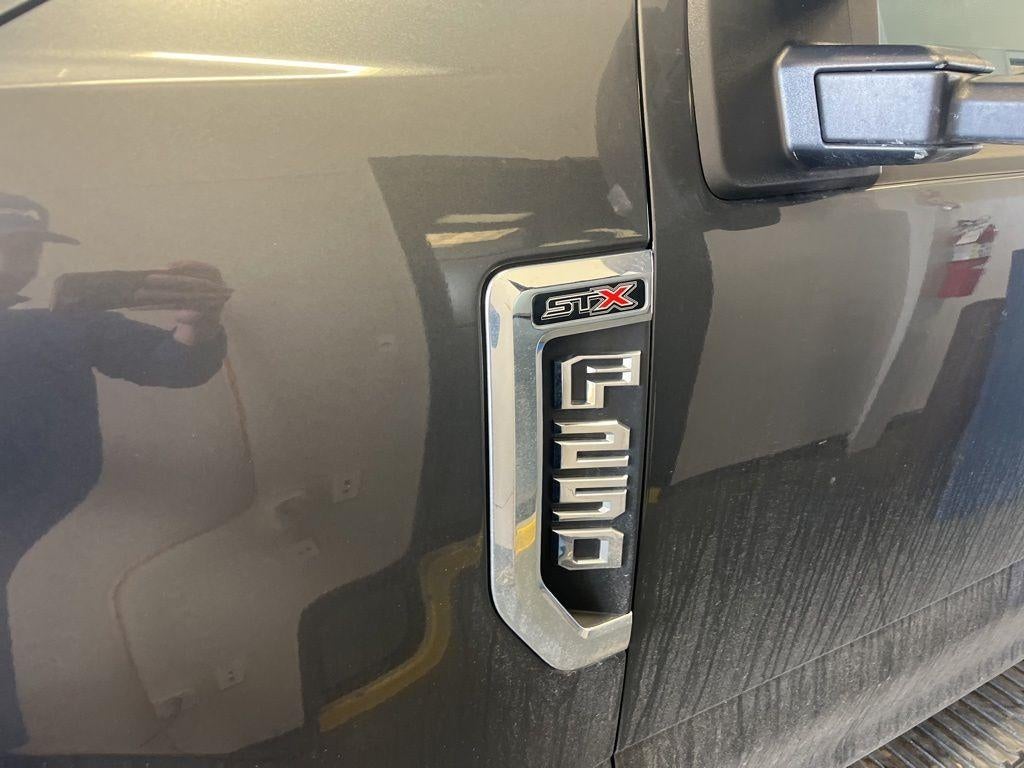 2017 Ford Super Duty F-250 SRW XL