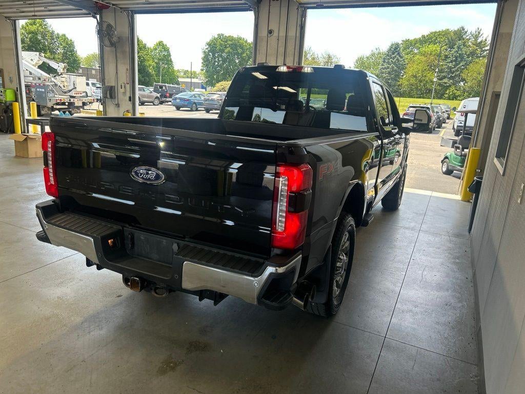2023 Ford Super Duty F-250 SRW Lariat