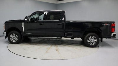 2023 Ford Super Duty F-350 SRW Lariat