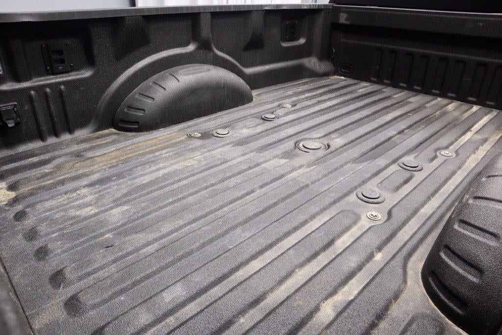 2025 Ford Super Duty F-350 DRW Platinum