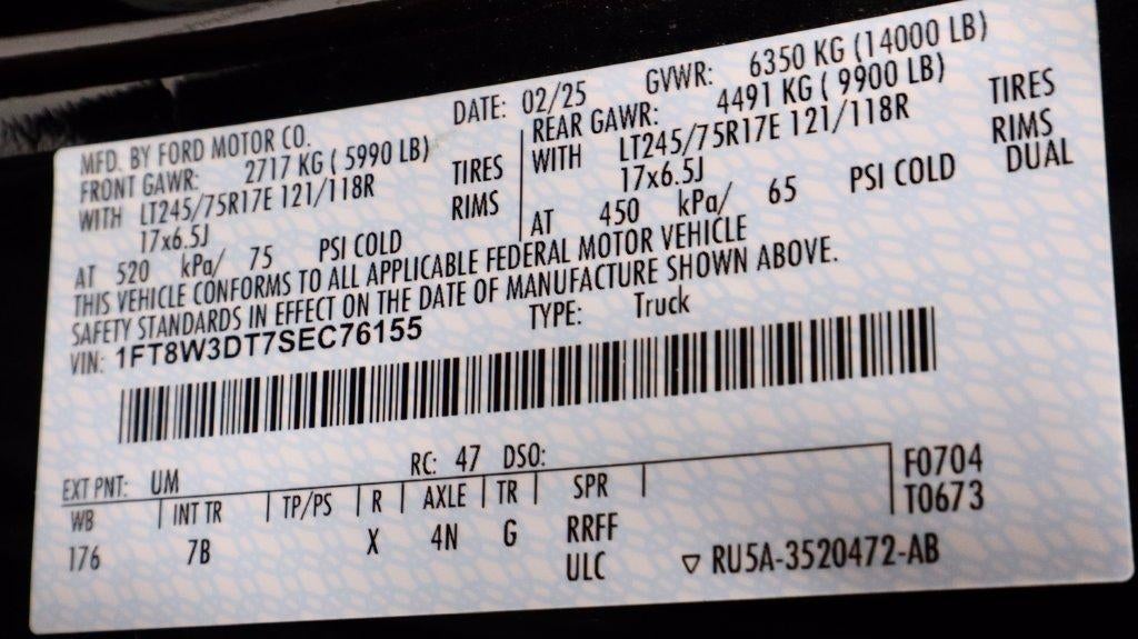 2025 Ford Super Duty F-350 DRW Platinum