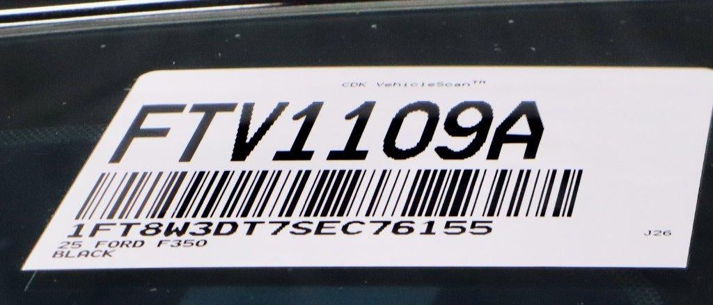 2025 Ford Super Duty F-350 DRW Platinum