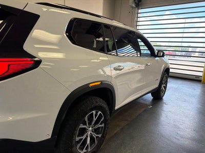 2024 GMC Acadia AT4
