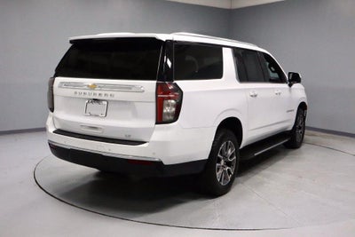 2024 Chevrolet Suburban LT