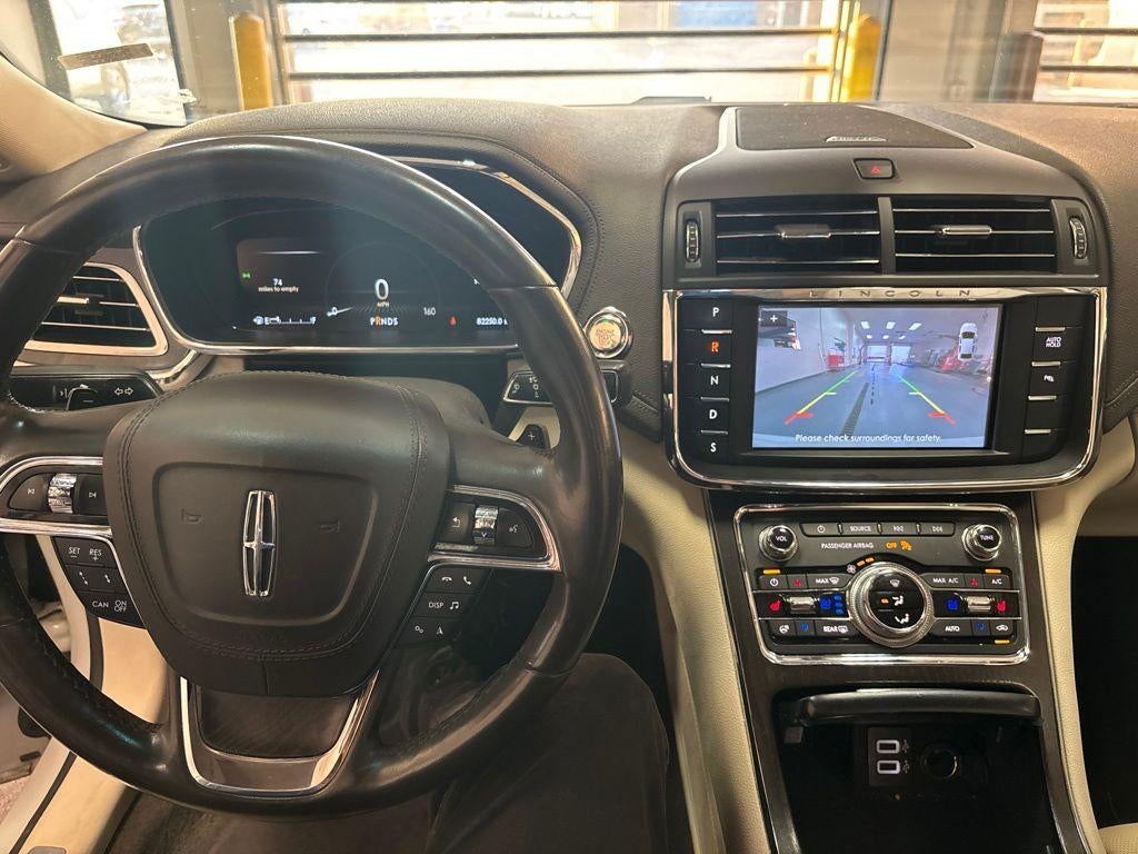 2019 Lincoln Continental Select