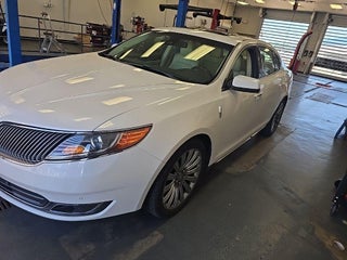 2014 Lincoln MKS Base