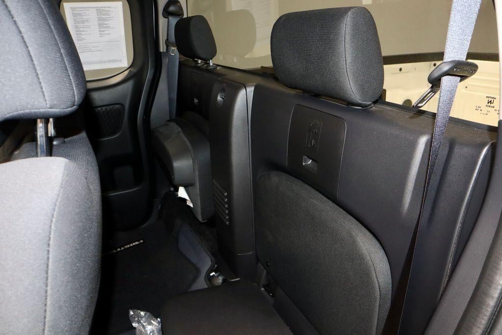 2025 Nissan Frontier S