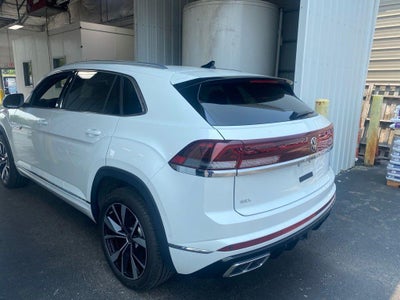 2024 Volkswagen Atlas Cross Sport 2.0T SEL Premium R-Line