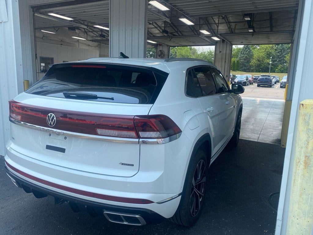 2024 Volkswagen Atlas Cross Sport 2.0T SEL Premium R-Line
