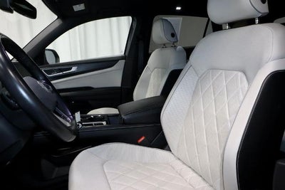 2024 Volkswagen Atlas Cross Sport 2.0T SEL Premium R-Line