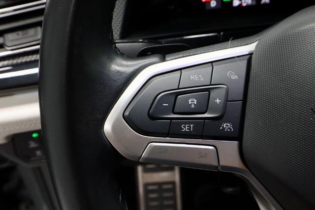 2024 Volkswagen Atlas Cross Sport 2.0T SEL Premium R-Line
