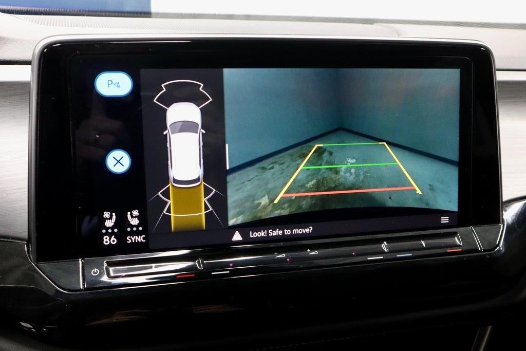 2025 Volkswagen Atlas Cross Sport 2.0T SE w/Technology