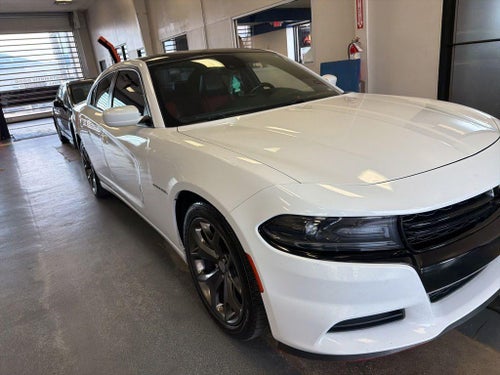 2016 Dodge Charger SXT
