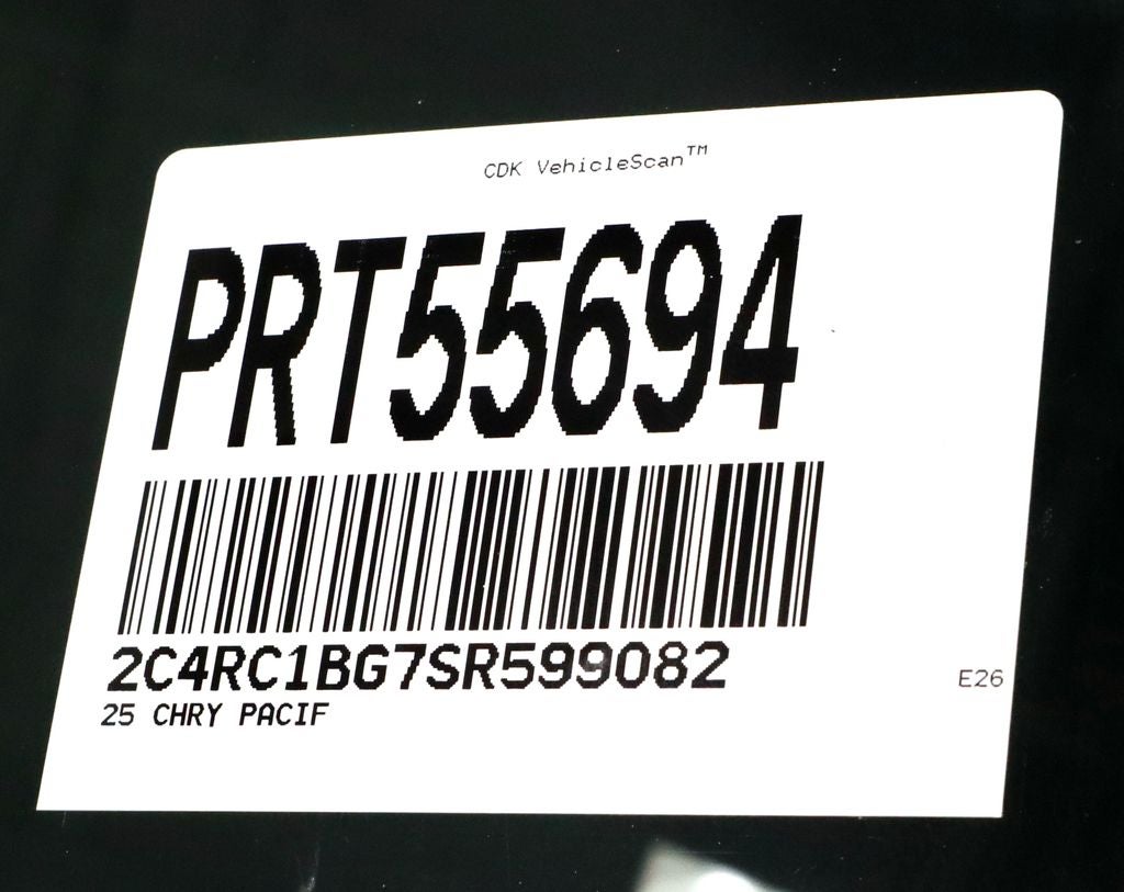 2025 Chrysler Pacifica Select