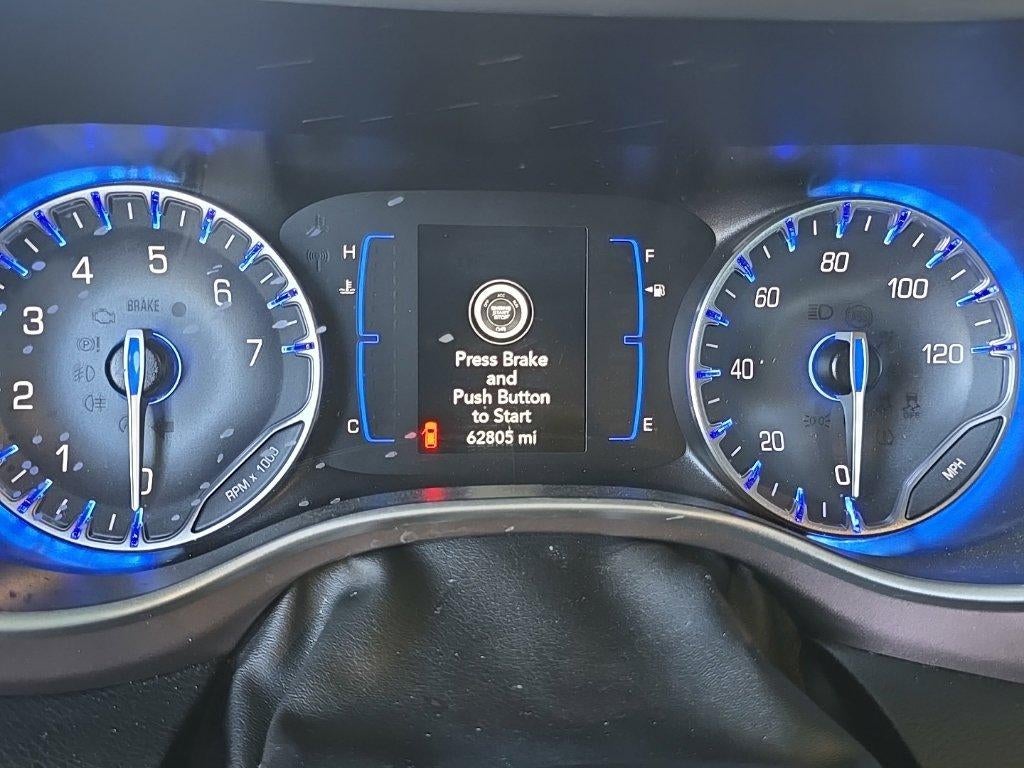 2023 Chrysler Voyager LX