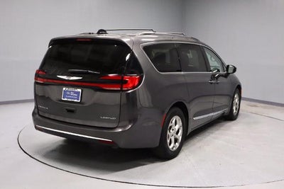 2023 Chrysler Pacifica Limited