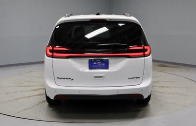 2025 Chrysler Pacifica Limited