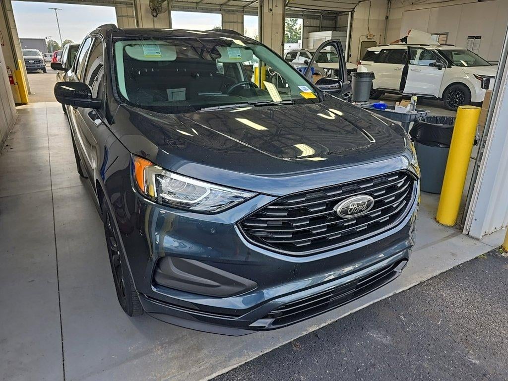 2023 Ford Edge SE