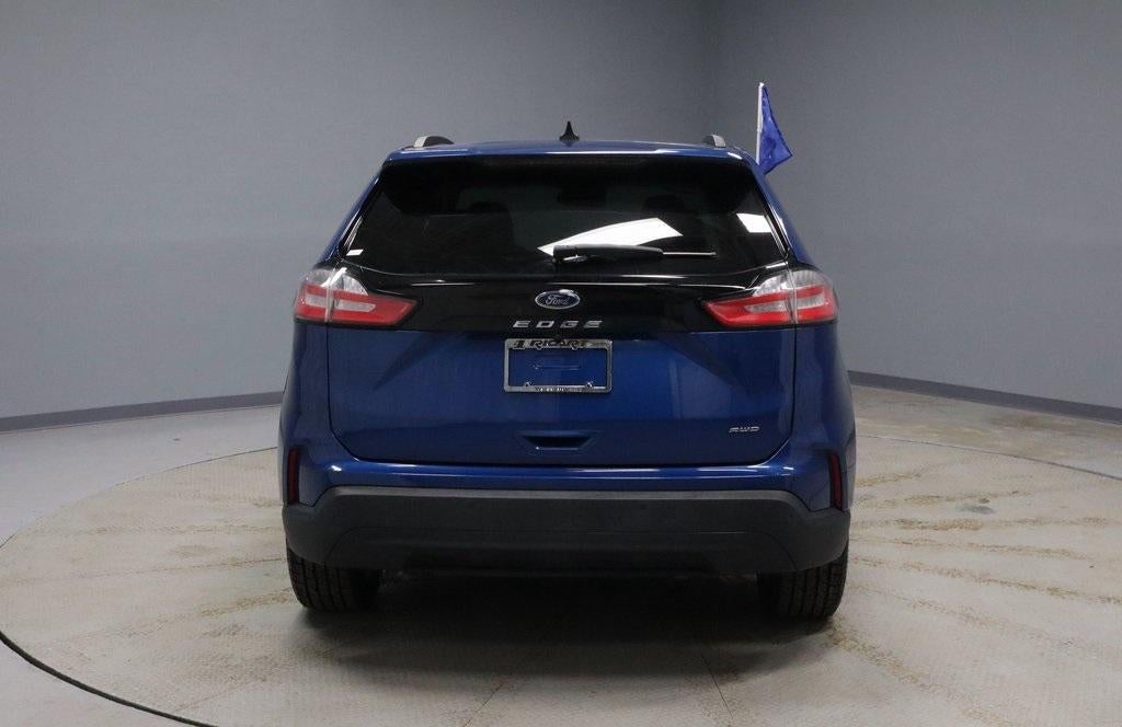 2022 Ford Edge SE