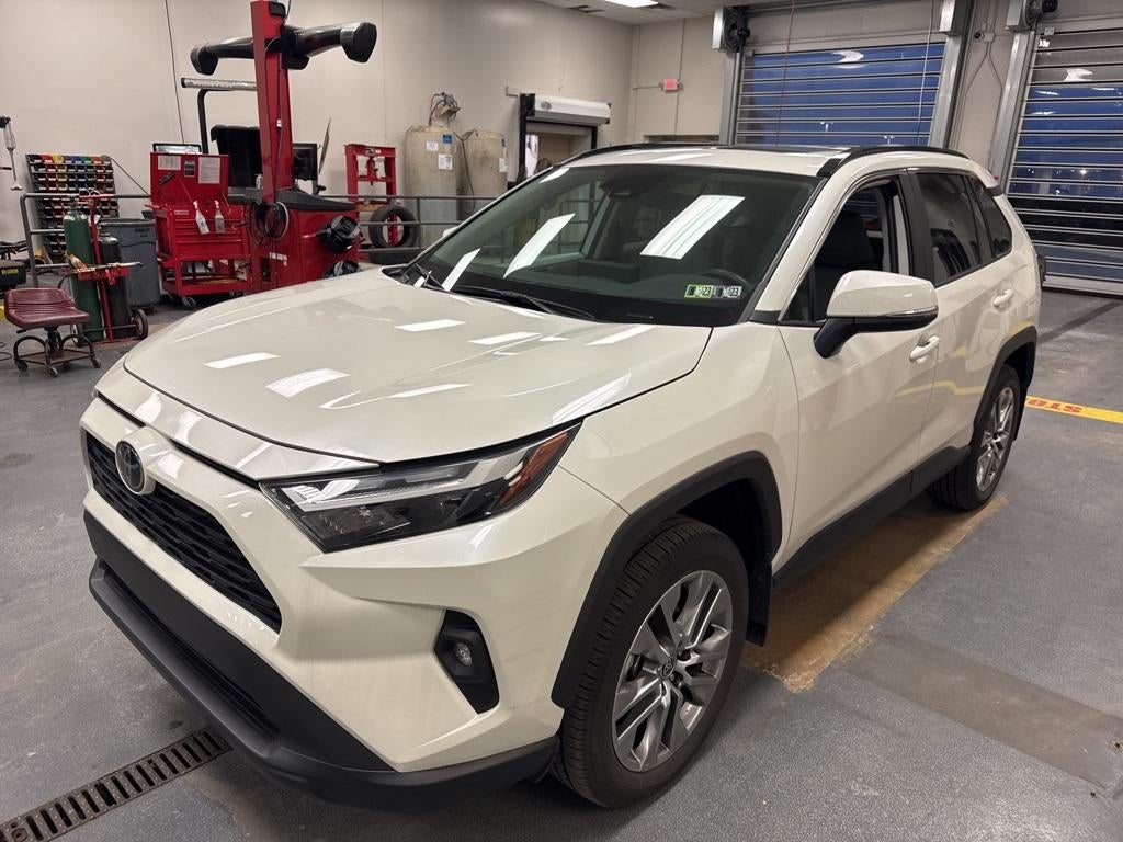 2022 Toyota RAV4 XLE Premium