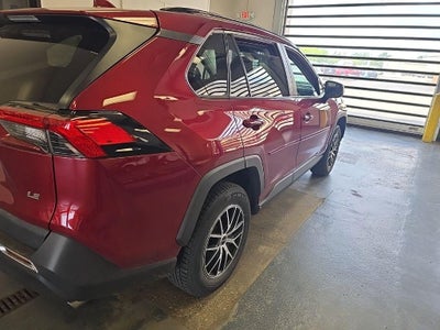 2020 Toyota RAV4 LE