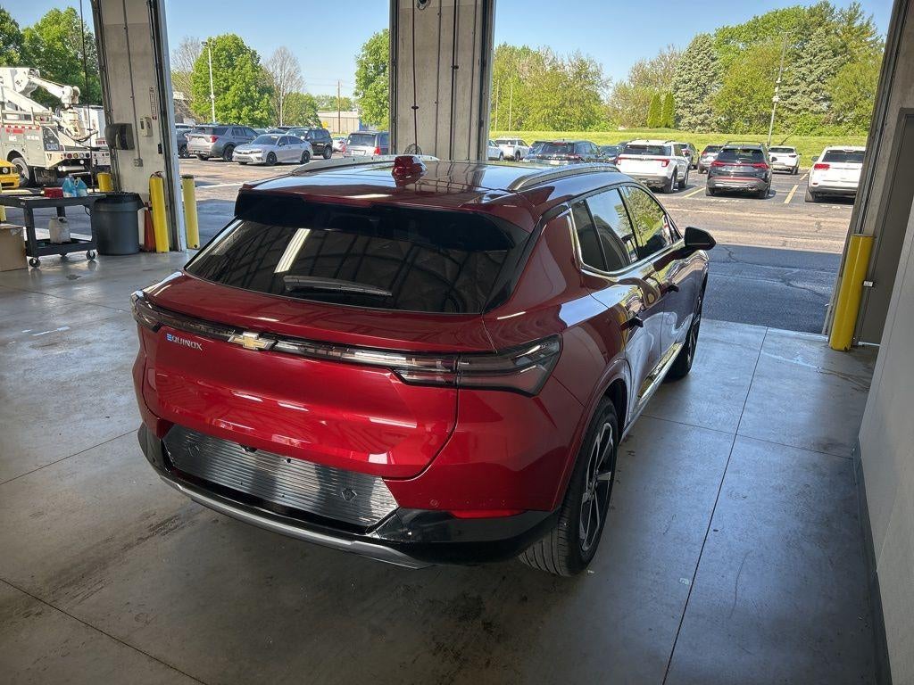 2025 Chevrolet Equinox EV LT