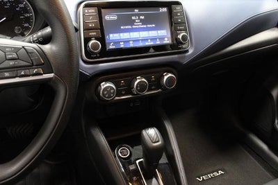 2024 Nissan Versa 1.6 SV
